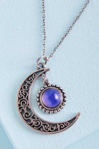Halfmoon necklace